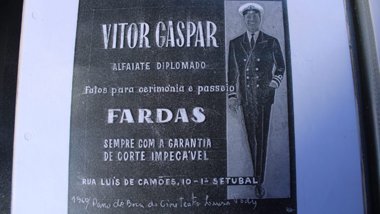Antigo alfaiate de Setúbal lança livro sobre a profissão