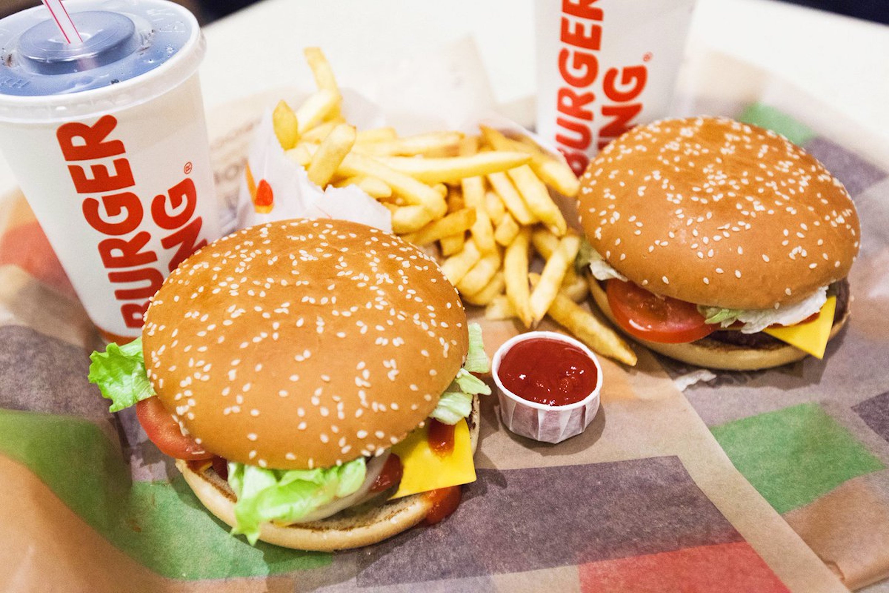 Eita: Acabamos de descobrir como comer de graça no Burger King
