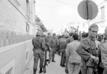Setúbal celebra o fim da ditadura — A Revolução de Abril à beira Sado (1974)